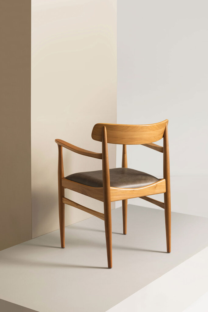 Cadeira Copa com braços