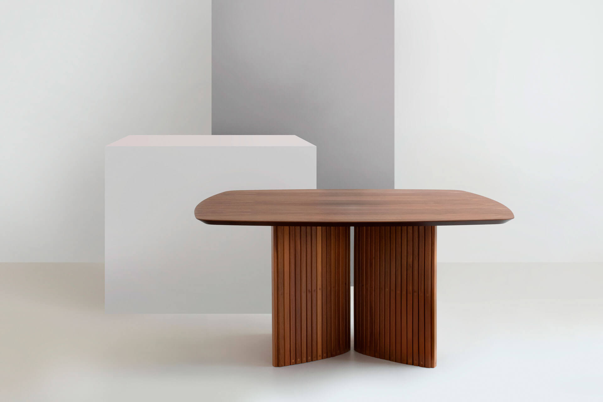 Mesa Enseada Quadrada