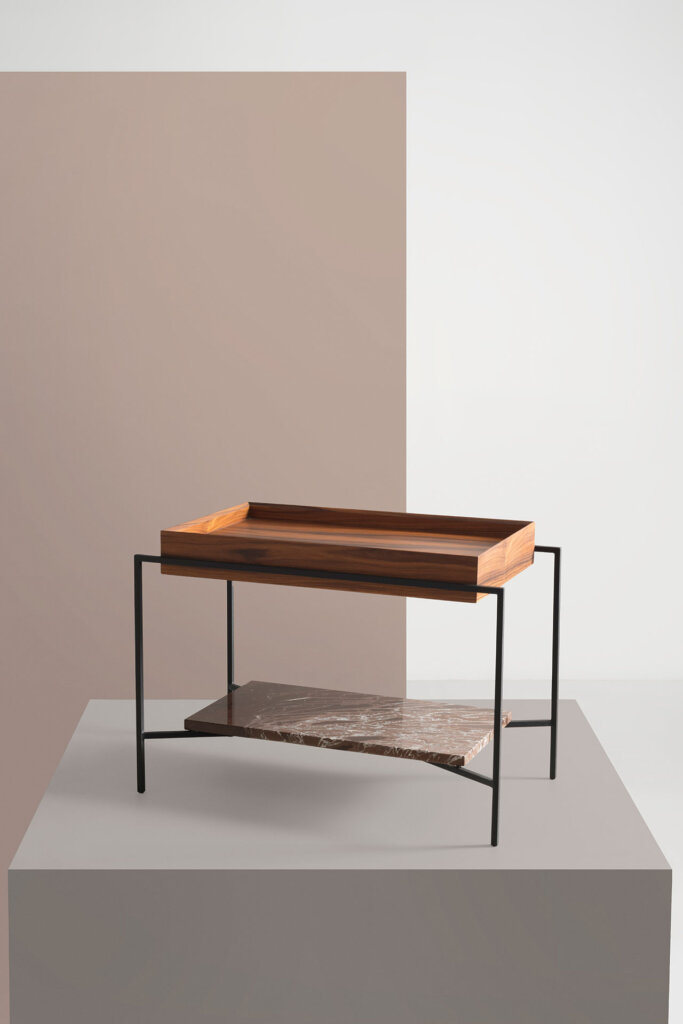 Mesa Lateral Mínima Retangular