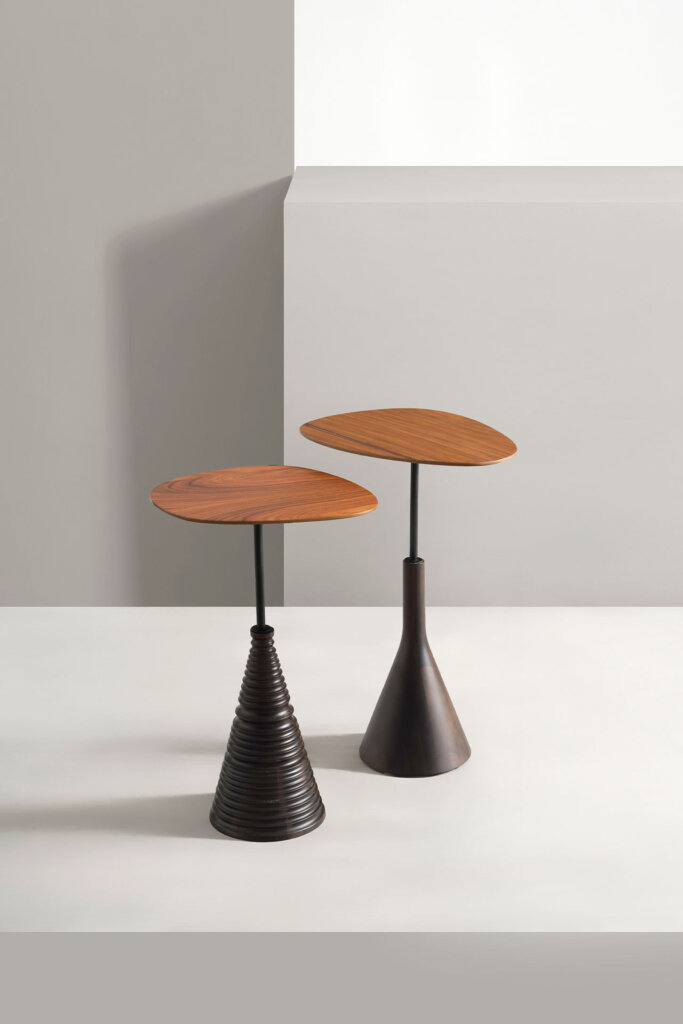 Mesas Laterais Seixos