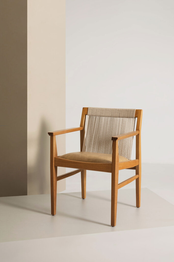 Cadeira Nau com braços