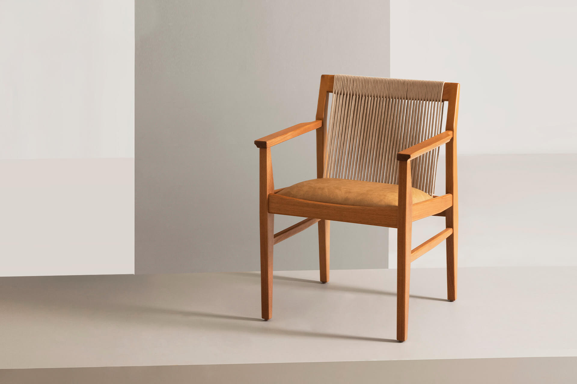 Cadeira Nau com braços