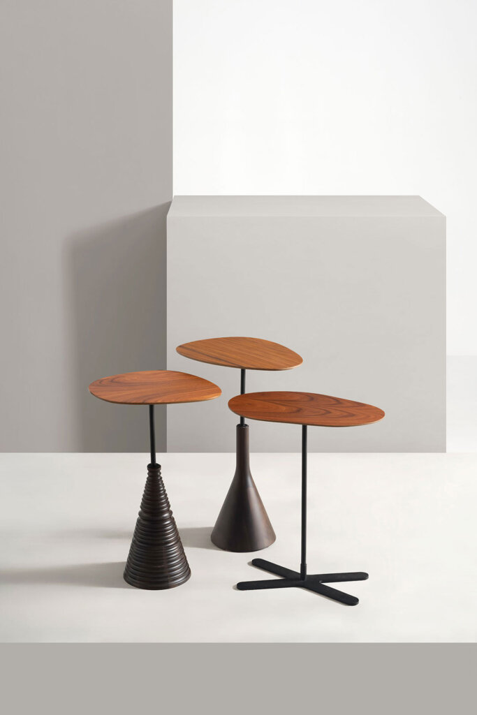 Mesas Laterais Seixos