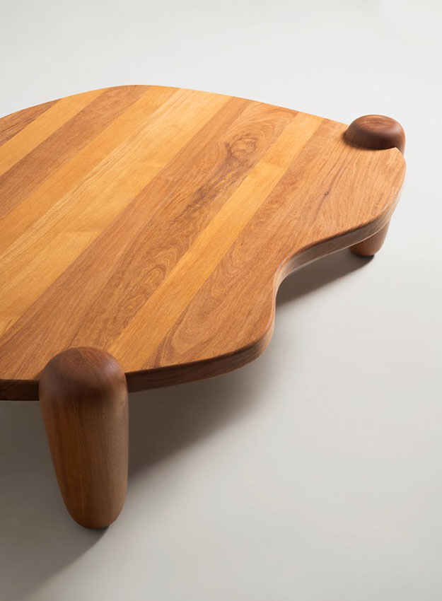 Mesa de Centro Pinha I